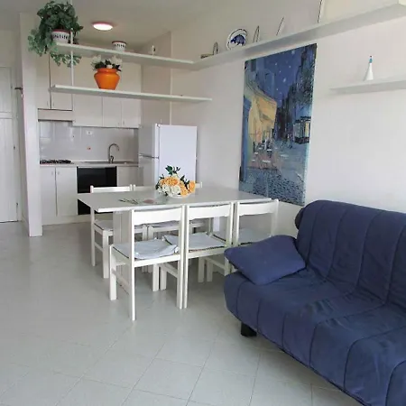 Apartament In 35374