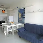 דירה In 35374 ביביונה